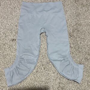 Lululemon Awakening Crop